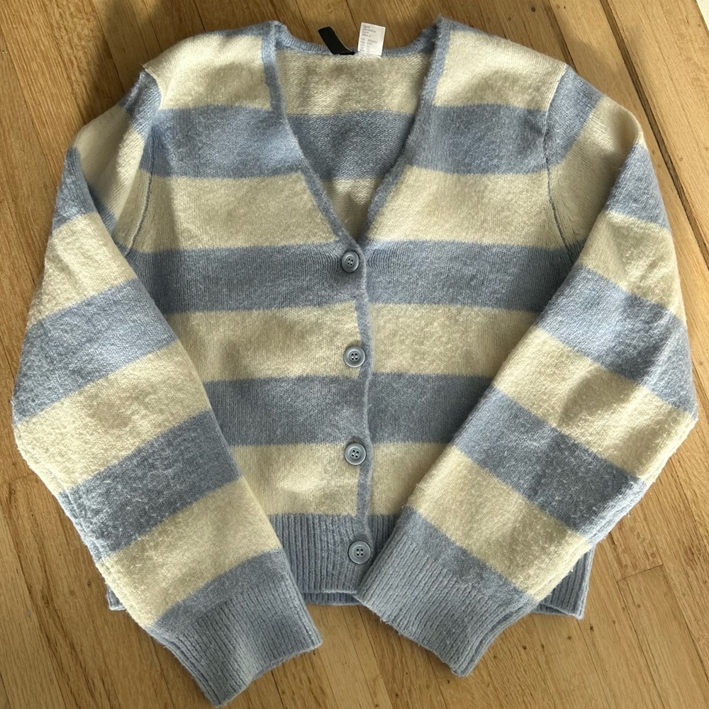 H&M blue & white striped cardigan